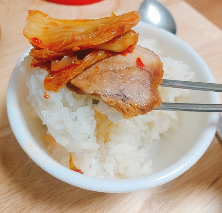 민속족발 이미지