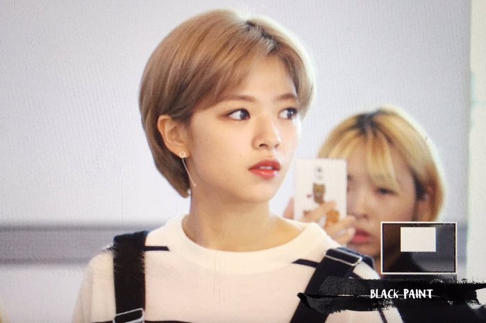 오늘자 트와이스 정연 | 인스티즈