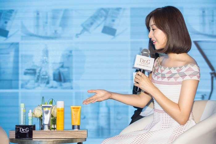8명의 여자연예인 같은옷 다른느낌 | 인스티즈