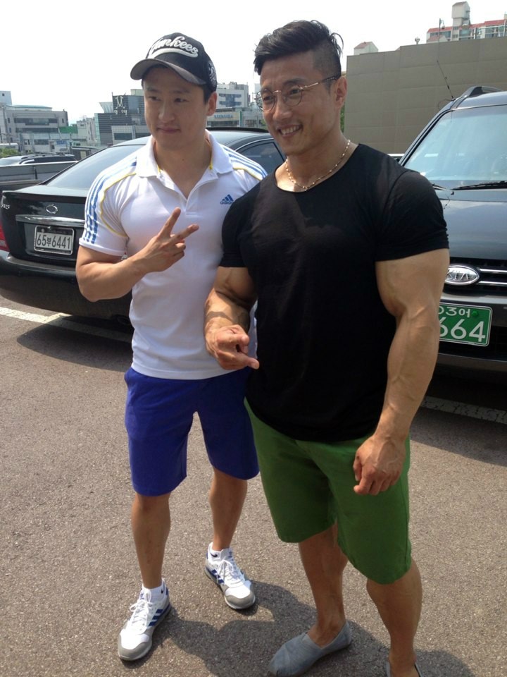 대한민국 최고의 보디빌더.. 수많은 후배들도 존경하는 분 | 인스티즈