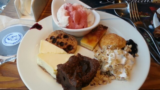 뷔페가서 남들 눈치보는게 제일 이해안감 (feat.저렴이 뷔페) | 인스티즈