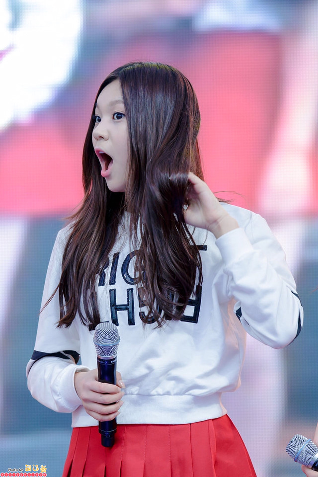 엄지플레이 이미지