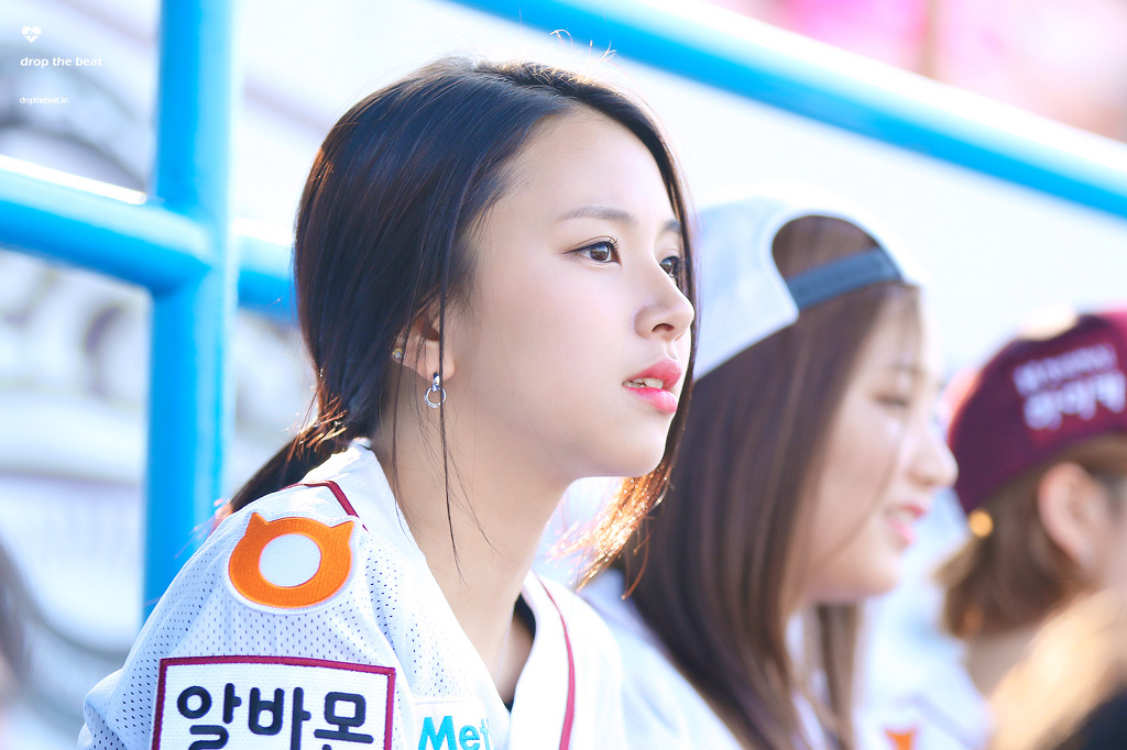 [트와이스] 옆모습이 예쁜 멤버 두명 | 인스티즈