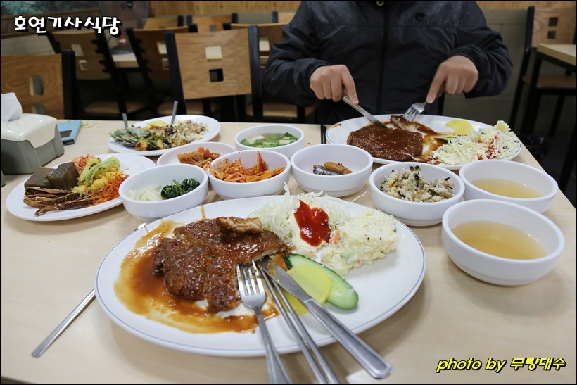 돈까스뷔페 이미지
