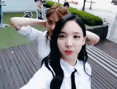 [트와이스] V앱 나연. 샤샤샤 | 인스티즈