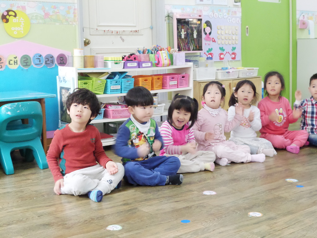 아마데우스악기 이미지