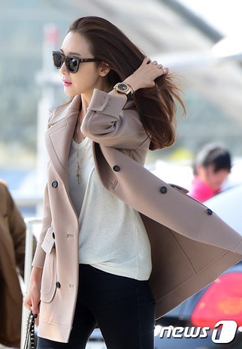 두달만 있으면 43살 되는 여배우.jpg | 인스티즈