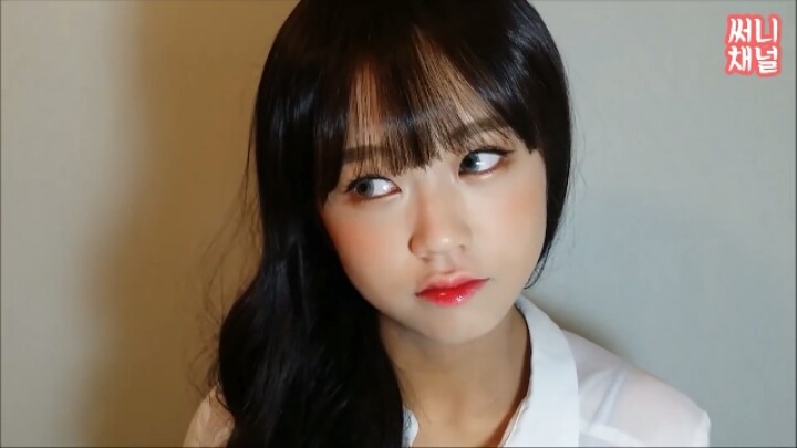 뷰티 유튜버 써니의 연예인 메이크업! | 인스티즈