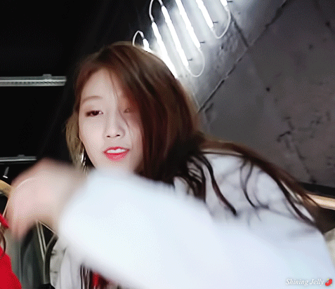 러블리즈 고라니 차세대비쥬얼 무쌍미녀 정예인.gif | 인스티즈