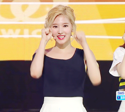 금발 사나.gif | 인스티즈