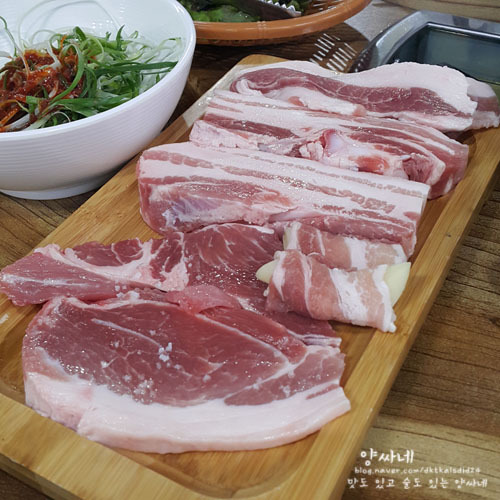 고기 먹고 가세요 삼겹살 | 인스티즈