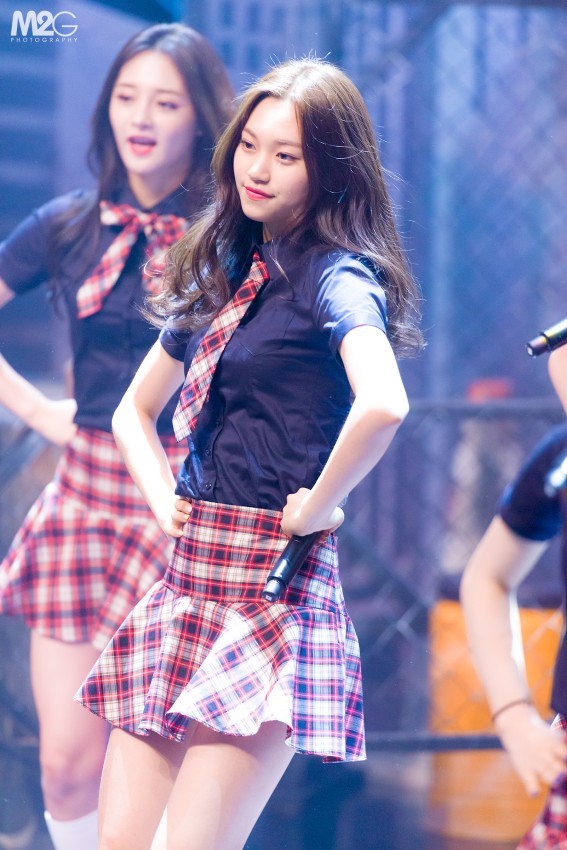 [23장] 아이오아이 ioi 김도연 백발백중 광고 + 직찍 몇장.jpgif | 인스티즈