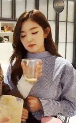 슬기의 요리 실력.gif | 인스티즈