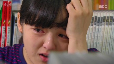 [여왕의교실] 친구에게 배신당한게 오해인걸 알고 난 후에 서신애(은따역할) 죄책감 표정 연기 *연기진짜잘함/약스압 | 인스티즈