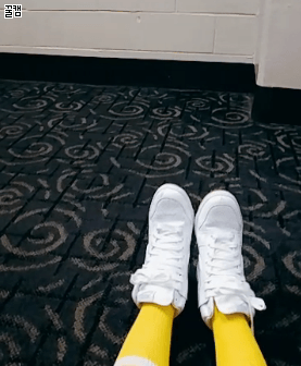 미국 케이콘 공연전 채영 (feat.사나) | 인스티즈