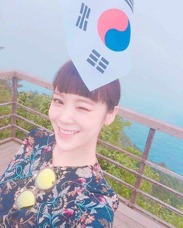 일본팬은 살포시 무시한 리지 | 인스티즈