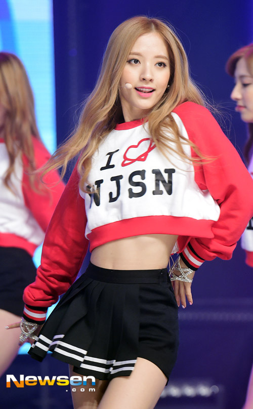 우주소녀 보나.jpg.gif | 인스티즈
