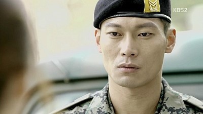 전사한 남자친구가 자신에게 남긴 유서 읽는 여자 .jpg | 인스티즈