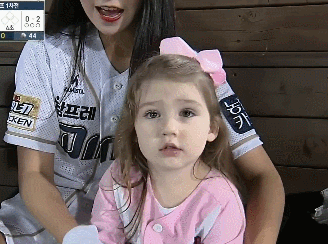 아이오아이소미닮은 서양 어린이 | 인스티즈