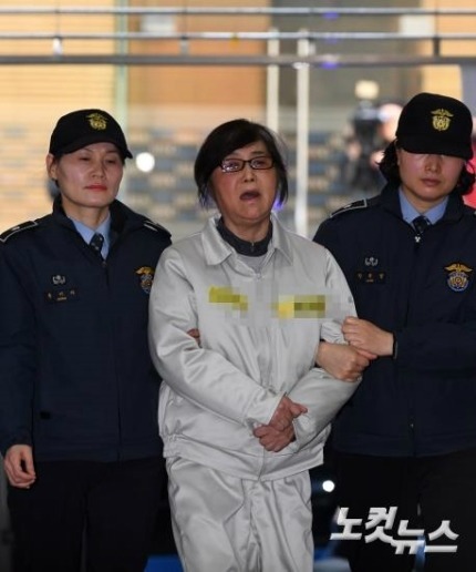 도살장에 끌려들어가는 돼지 | 인스티즈
