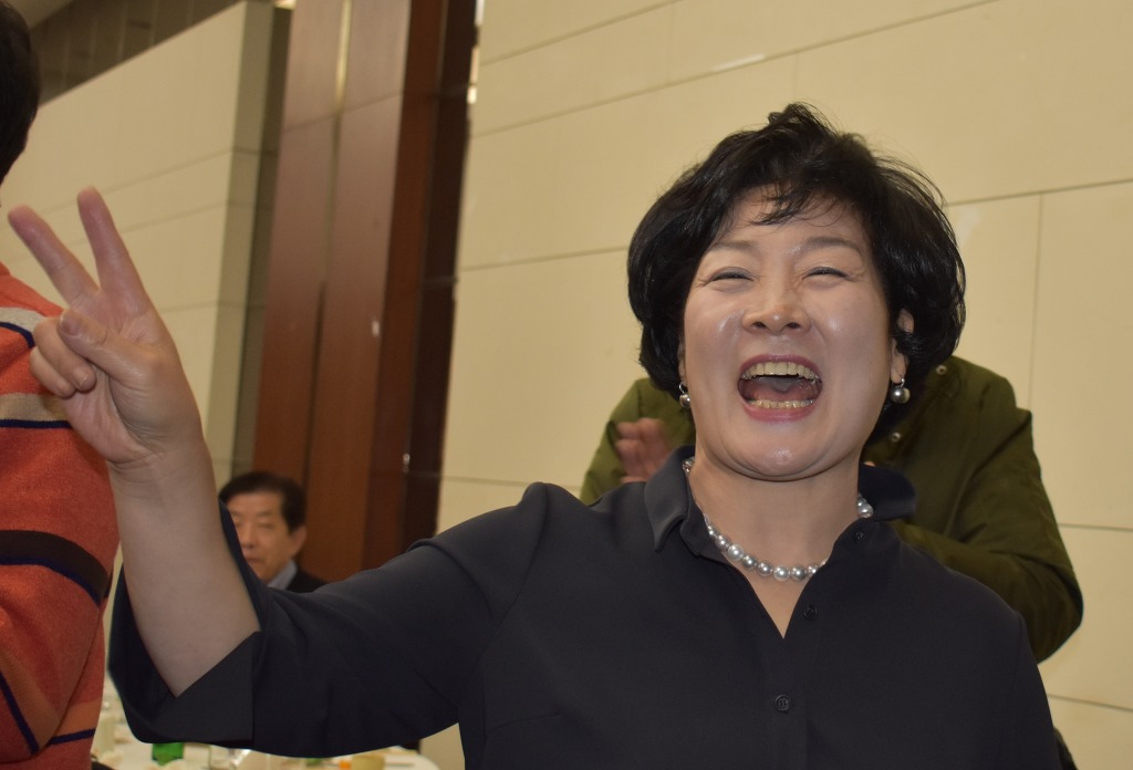 친구야반갑다 이미지