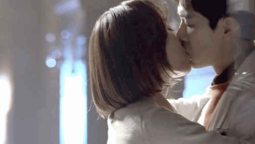키스신 찍고 난 후 배우들 반응.gif | 인스티즈