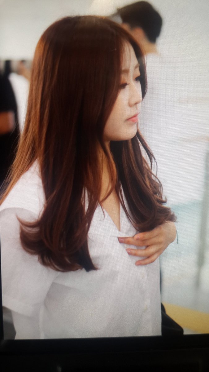 [러블리즈] 오늘자 아는형님 출근길 | 인스티즈