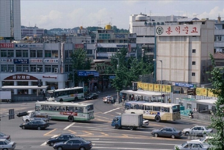 1996년 8월 서울 신촌사거리 모습.jpg | 인스티즈