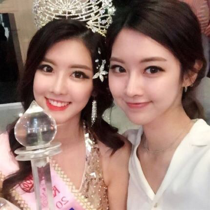 미스코리아 역사 상 최초로 본선 무대에 동시에 오른 쌍둥이 자매 | 인스티즈