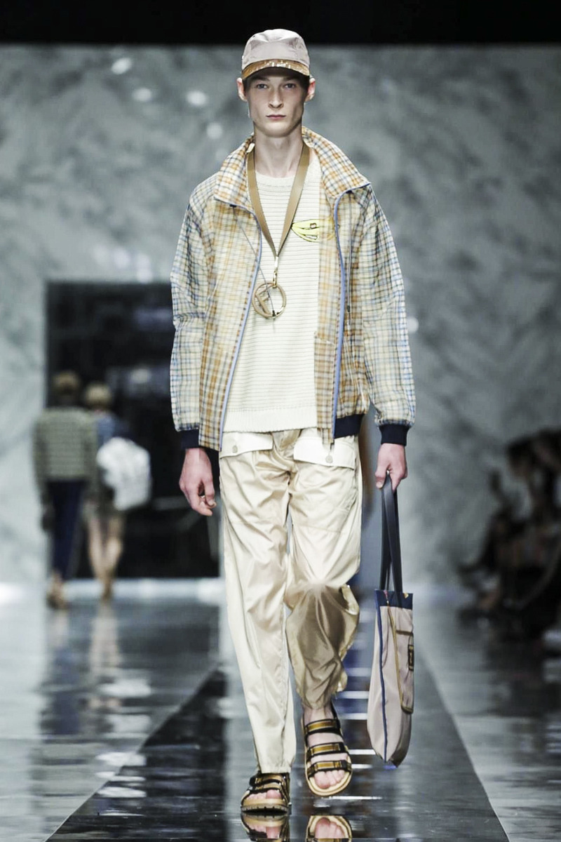 Fendi 2018 S/S 남성복 컬렉션 | 인스티즈