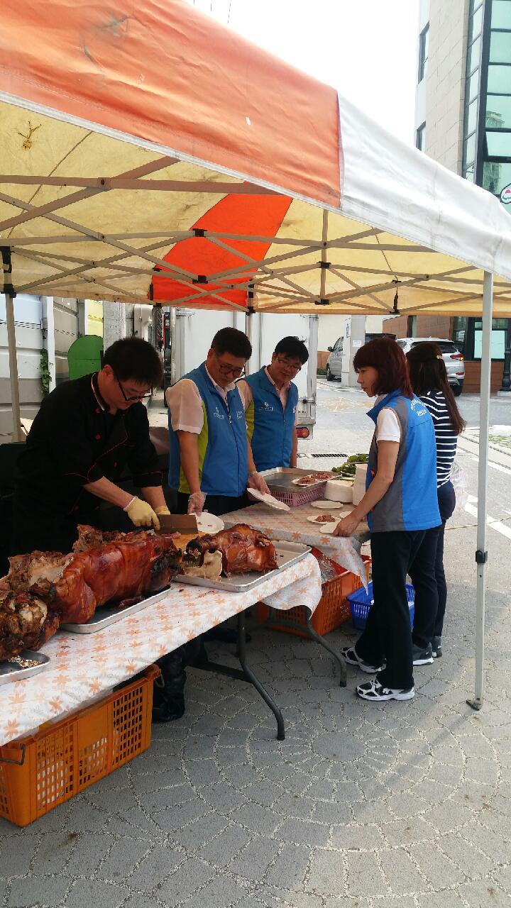 통돼지네 이미지