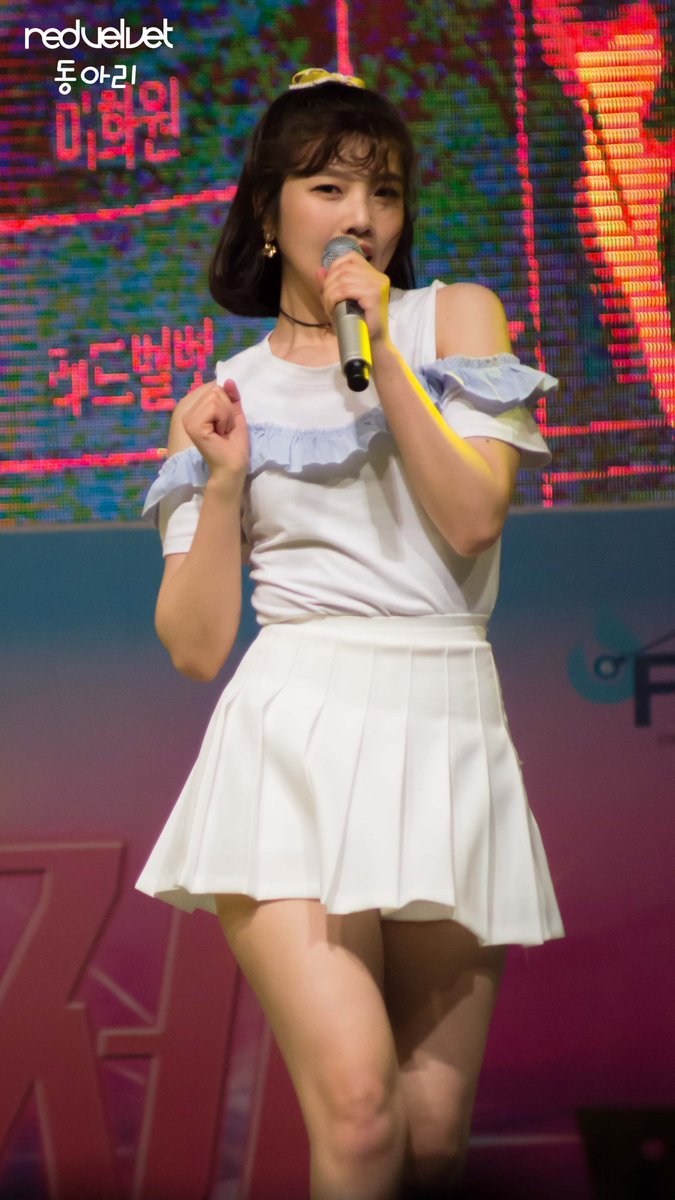 레드벨벳 동아리 회원이 찍은 레드벨벳 사진.JPG | 인스티즈