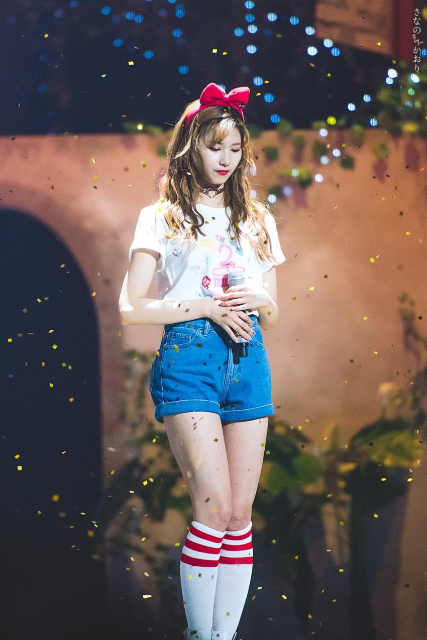 원스 비긴즈 팬미팅 사나 사진 | 인스티즈