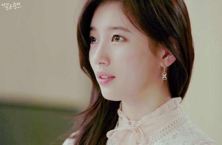 기분이 좋아서 올려보는 수지 | 인스티즈