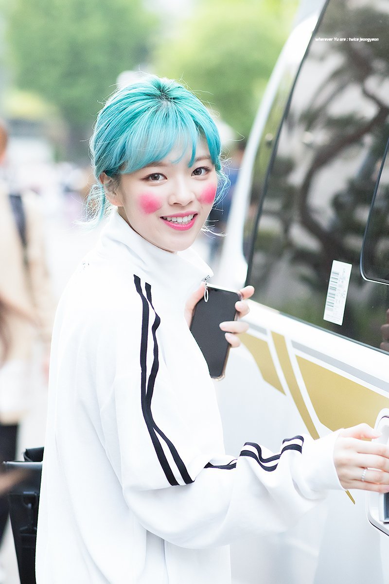 분위기있는 트와이스 정연.jpg | 인스티즈