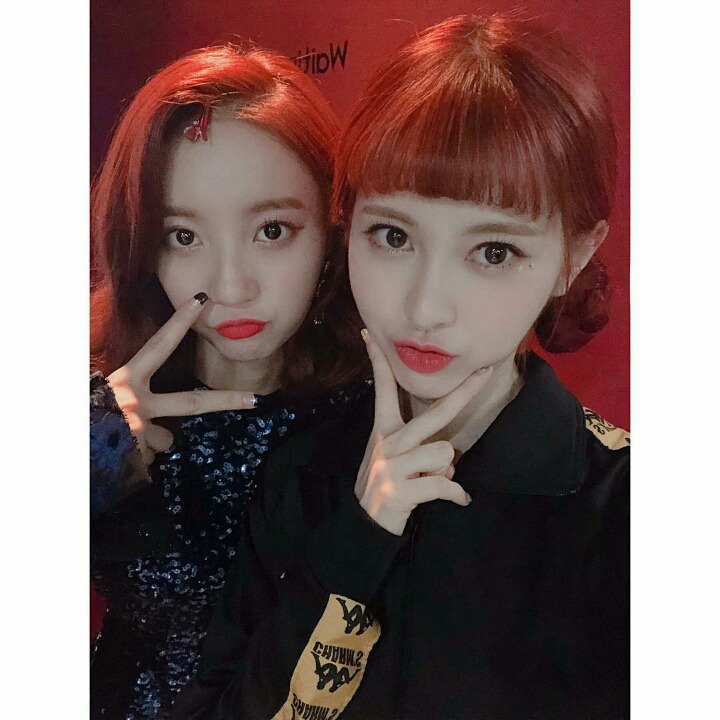 오늘자 오마이걸 비니&amp;다이아 예빈.jpg | 인스티즈