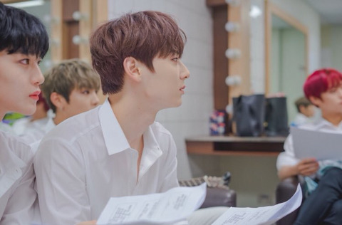 성우 이미지