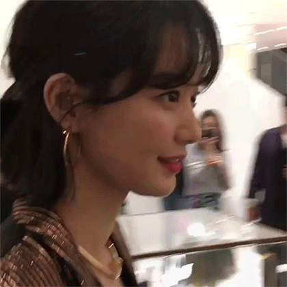 신민아 실물 느낌.gif | 인스티즈
