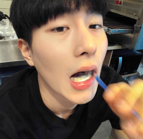 안녕하세요 저는 자주포사고 부상자 이찬호입니다. (사진 꼭 주의하고 들어와) | 인스티즈