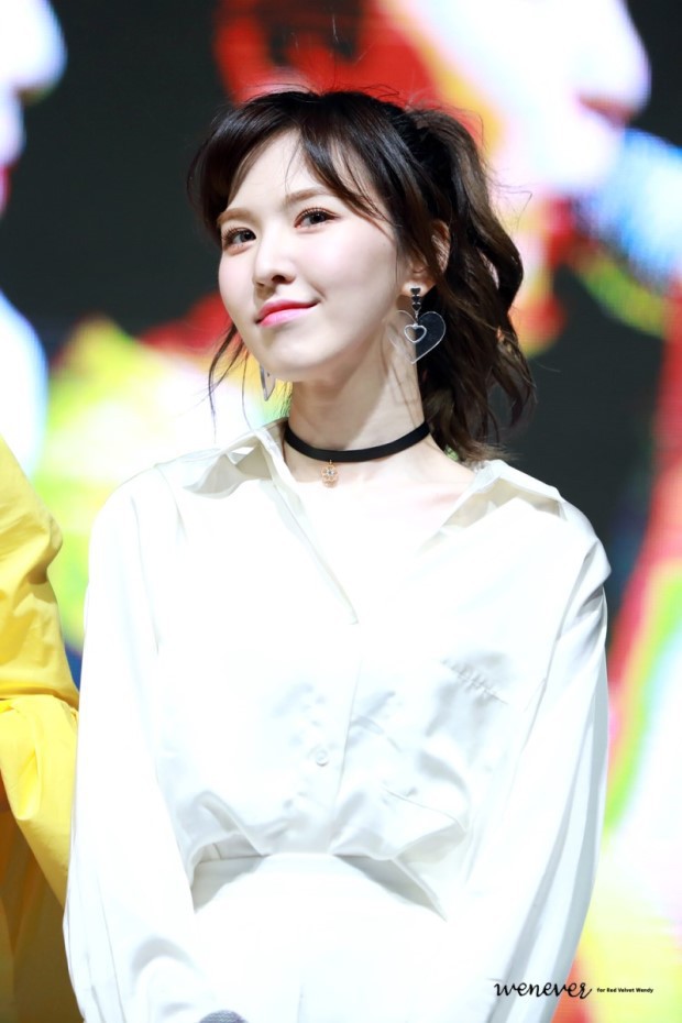 레드벨벳 순둥이 웬디.jpgif | 인스티즈