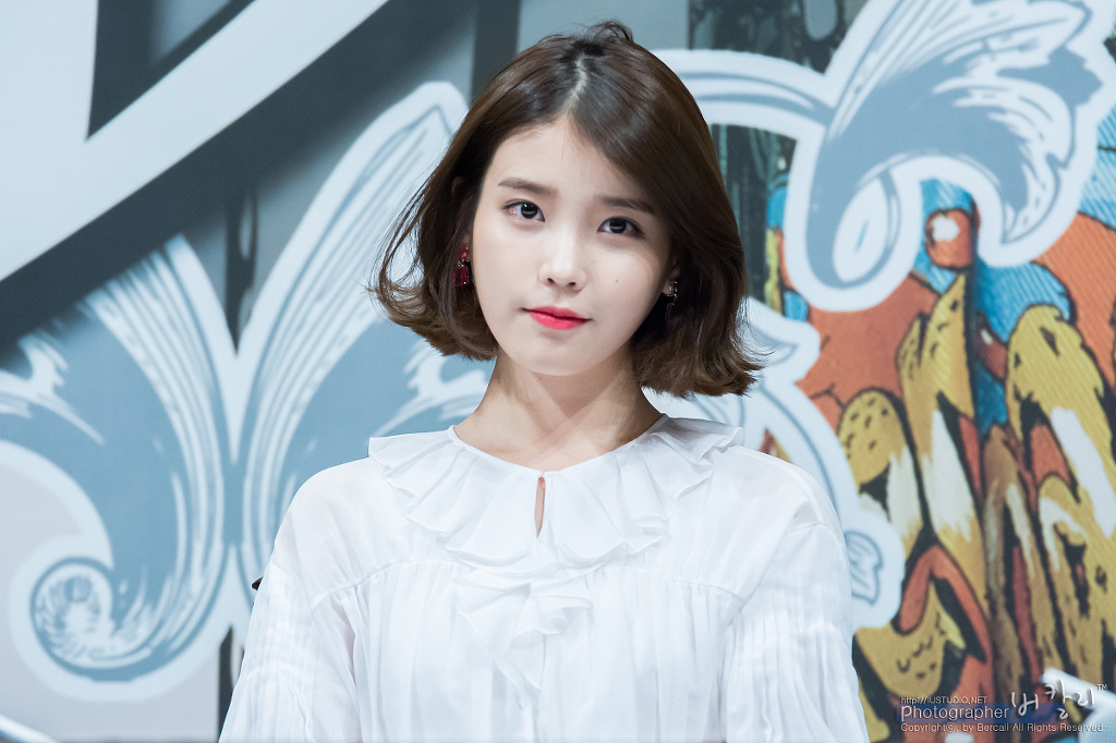 단발머리가 잘어울리는 아이유.jpgi | 인스티즈