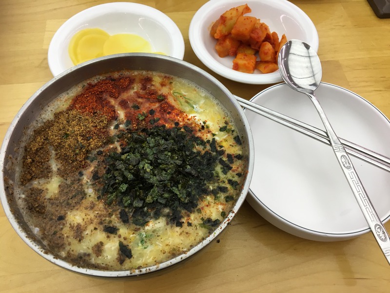 전주의 유명 칼국수인 베테랑 칼국수.jpg | 인스티즈