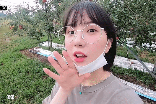 추석날 시골집에 놀러간 여자친구 은하.gif | 인스티즈
