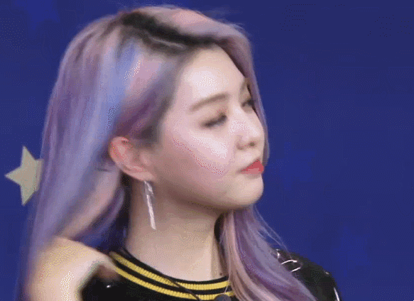 울보 여자친구 예린.gif | 인스티즈