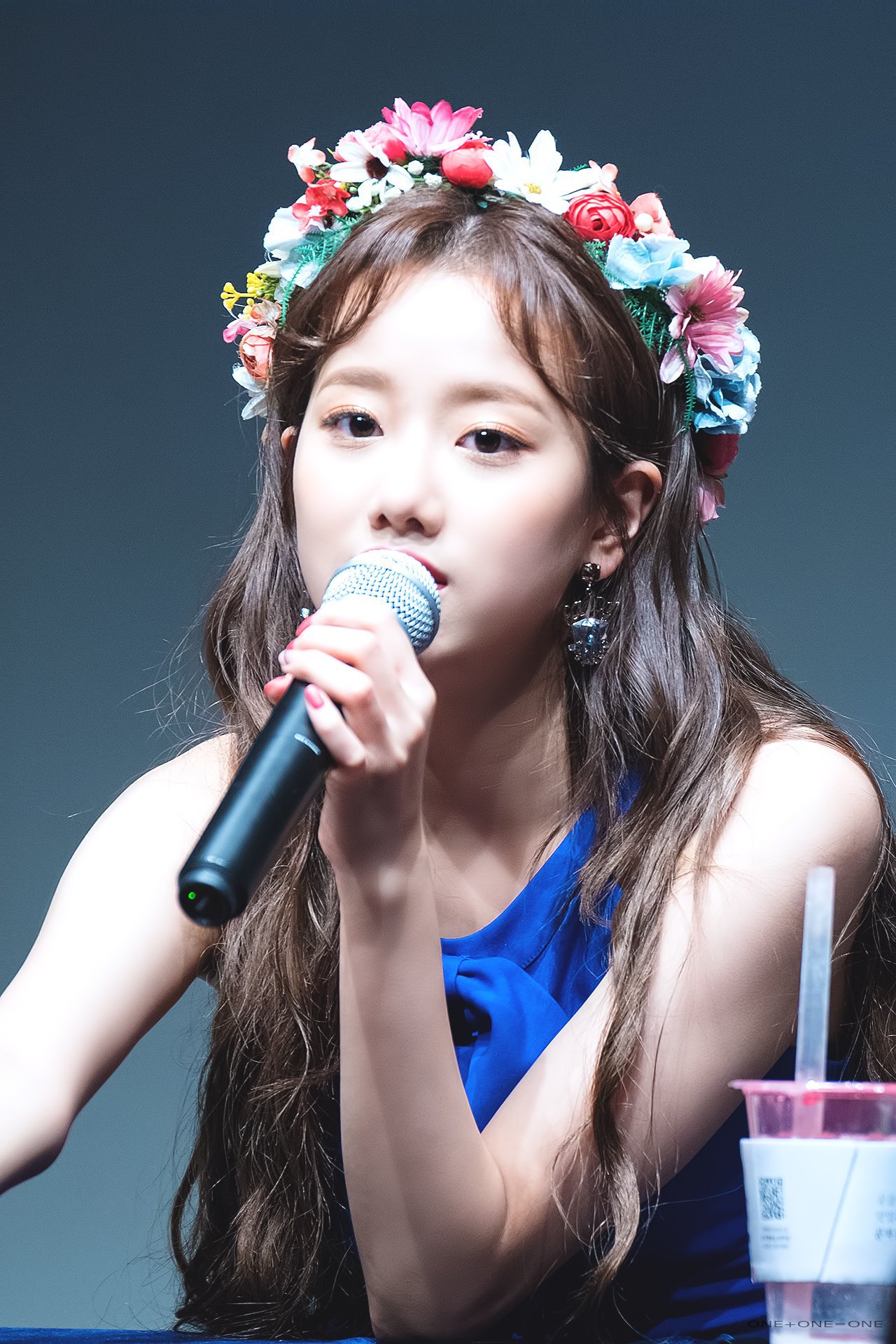화관쓴 에이프릴 나은이.jpg | 인스티즈