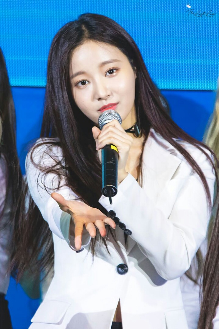 모모랜드의 대표 비쥬얼 연우.jpg | 인스티즈