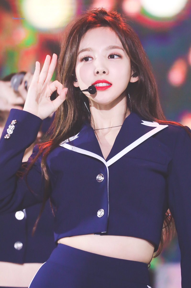 트와이스의 맏내 임나연.jpgif | 인스티즈