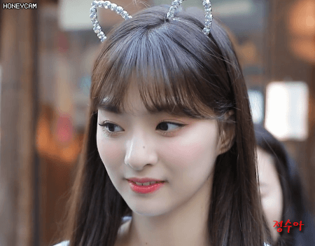 약속회 공연끝나구 만남대기중에 프로미스 나인 이나경 | 인스티즈