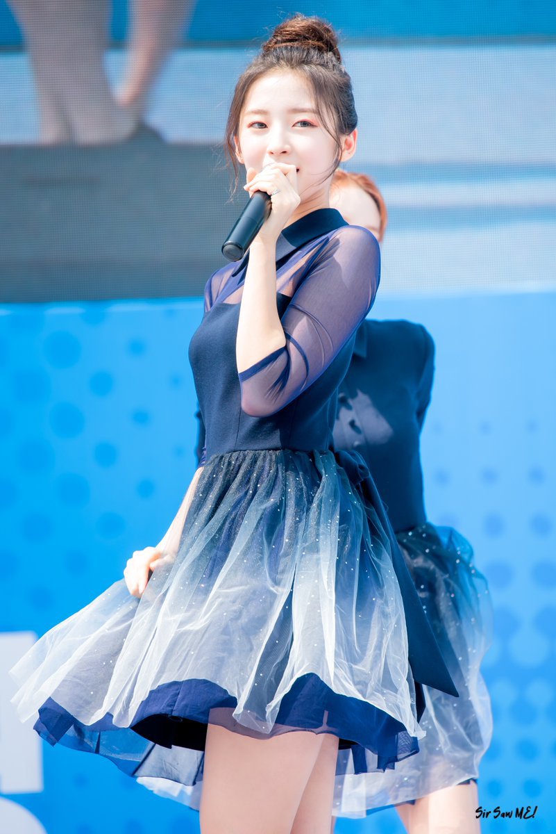 연도별로 보는 오마이걸 아린이의 성장과정.jpgif | 인스티즈