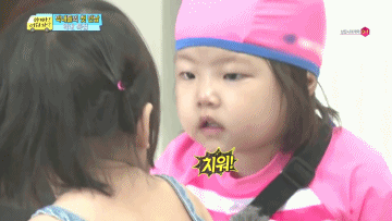 엄청 많이 큰 정웅인의 세 딸 삼윤이(세윤,소윤,다윤) 근황.jpgif | 인스티즈